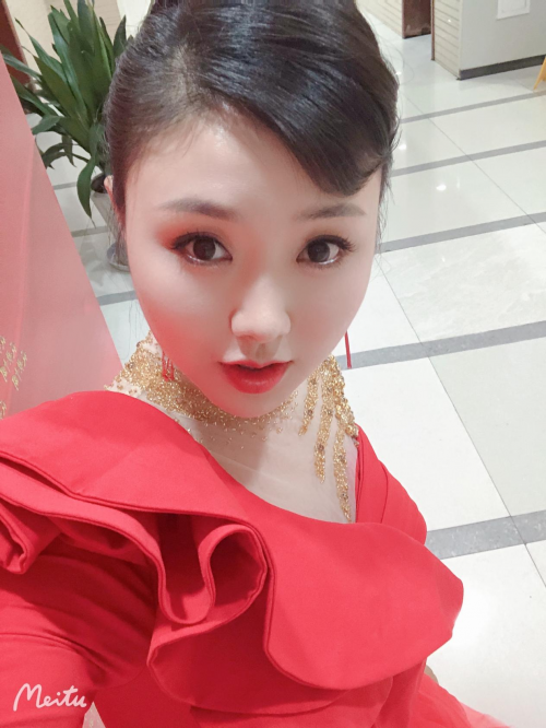 肖洋《放歌新时代》《心中的歌唱》喜迎中秋祝福大家团团圆圆